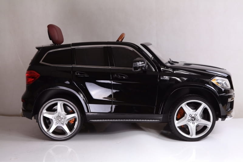   VIP Toys Mercedes AMG SX1588 - 
