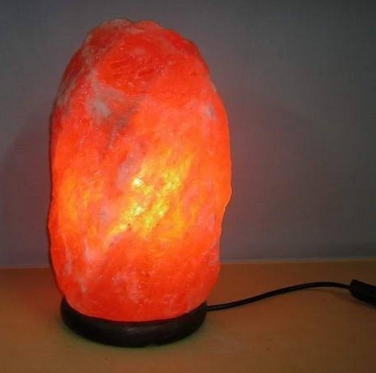    Salt lamp 