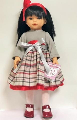 Кукла ASI Каори - 40 см (в сером клетчатом платье)