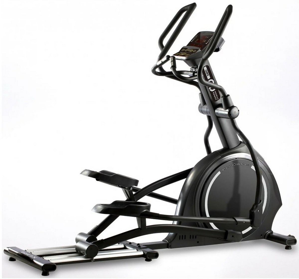 Фото Эллиптический тренажер CardioPower Pro XE200
